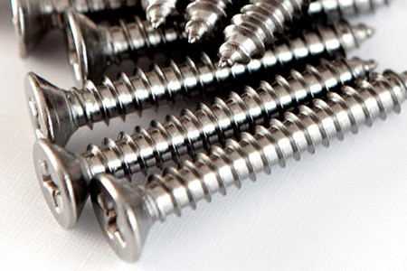 自攻螺釘要先打孔嗎？由使用條件而定！