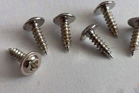 自攻螺釘?shù)牟煌膊?，你選對了嗎？